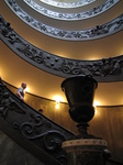 SX31906 Double helix staircase in the Vatican Museum.jpg